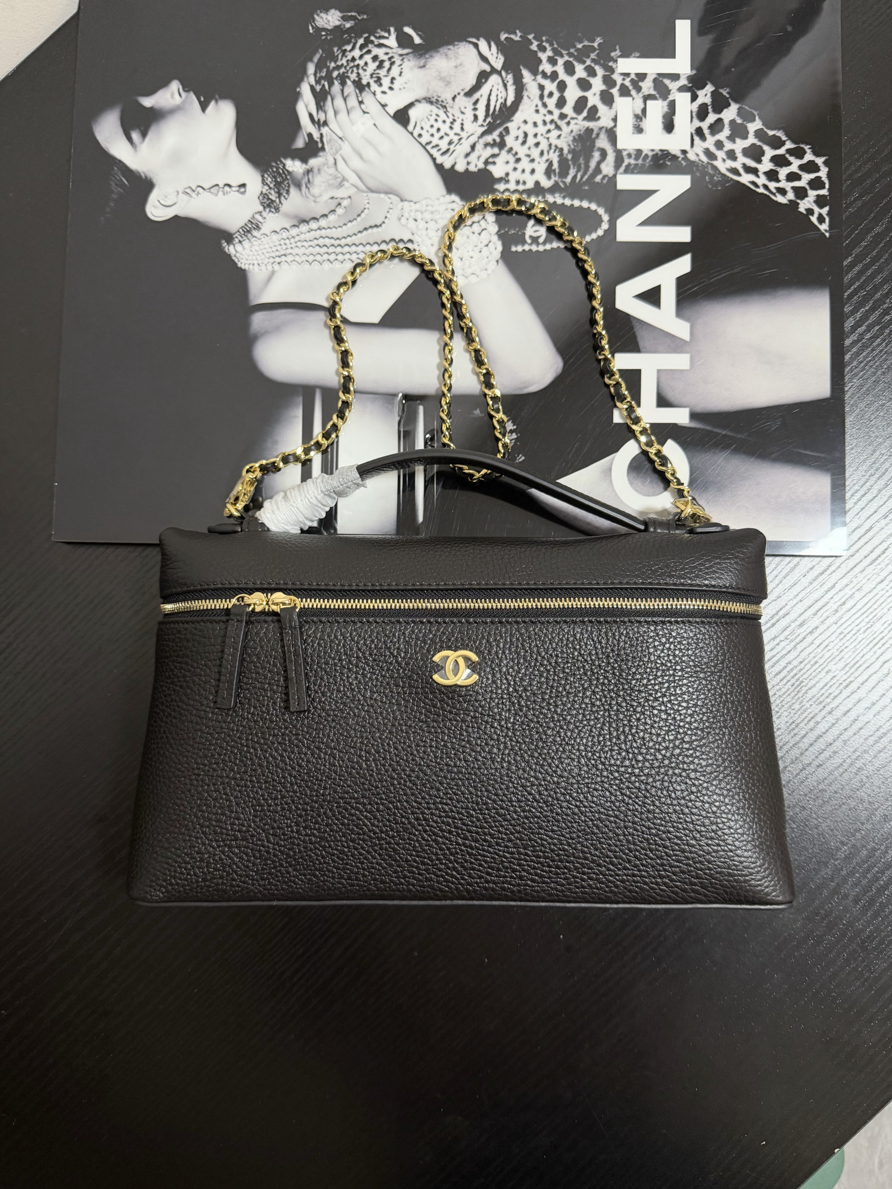CHANEL Classic Vanity with chain Handbag AP6473 17x29x5cm