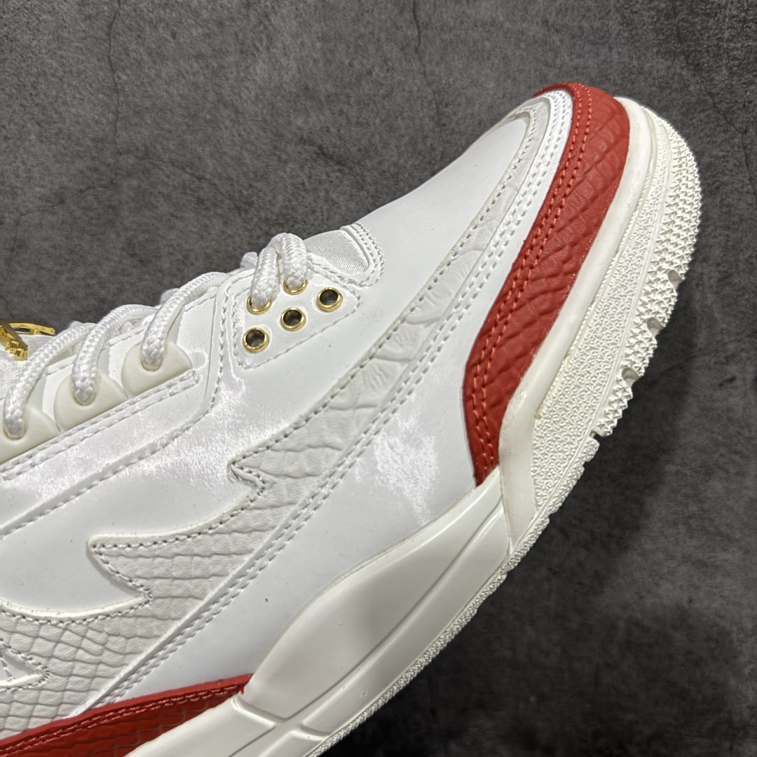 UA Jordan 3 Retro