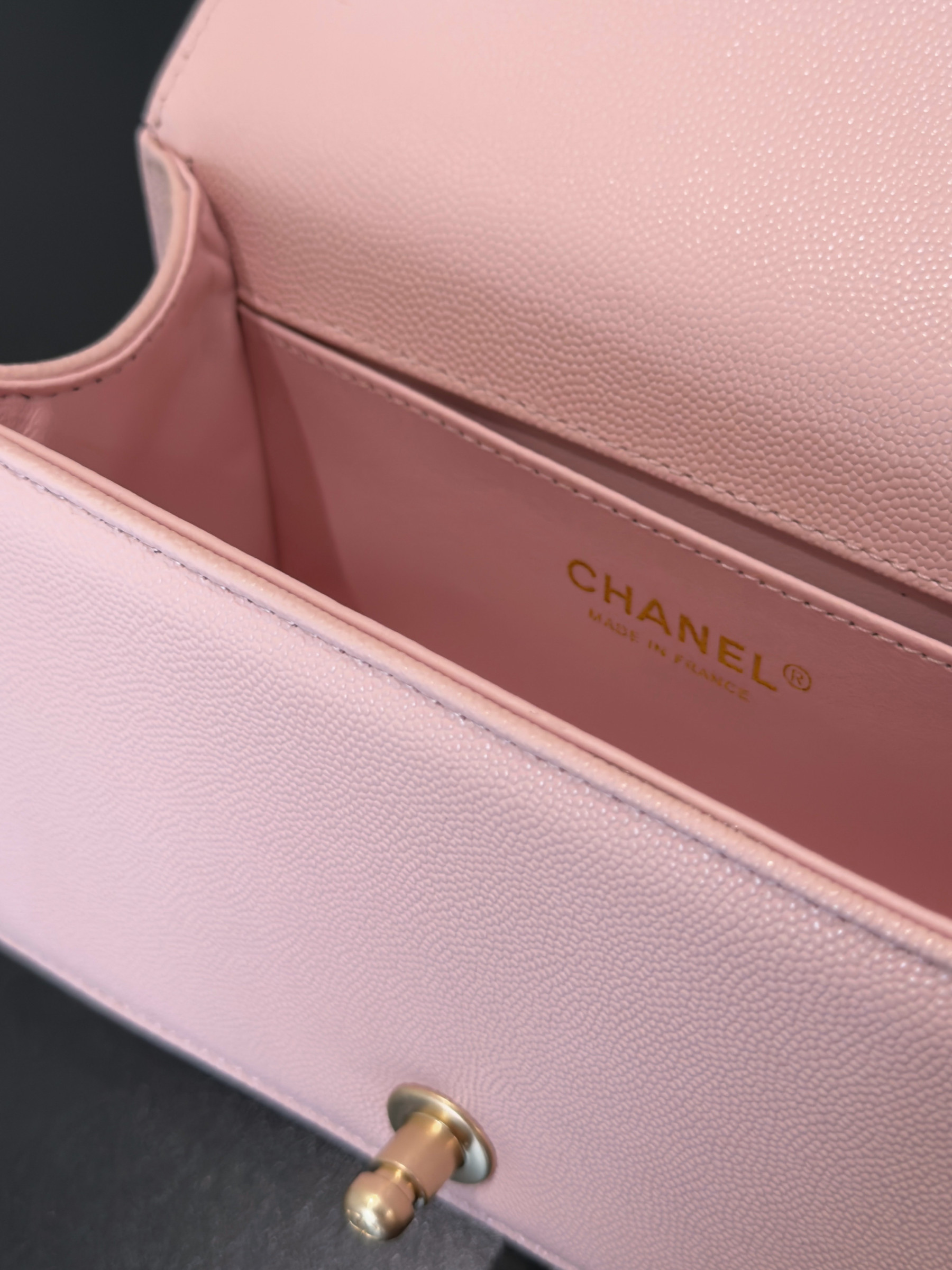 Chanel Boy Handbag 12x20x7cm