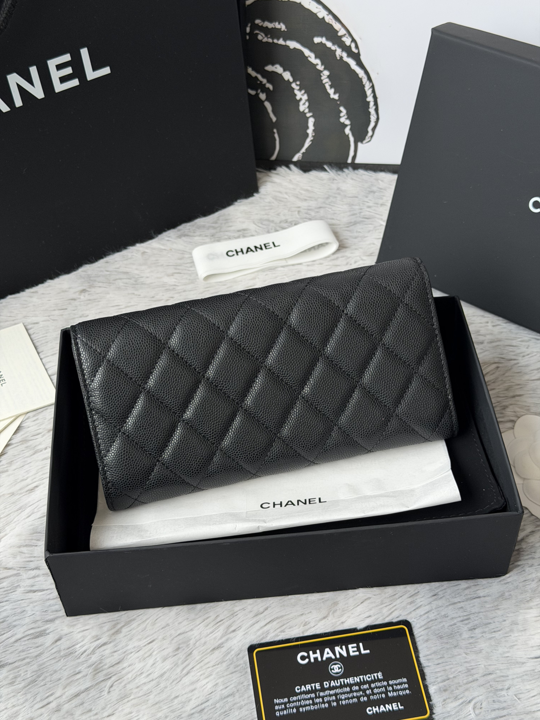 Chanel Wallet 80758 10x19x3cm