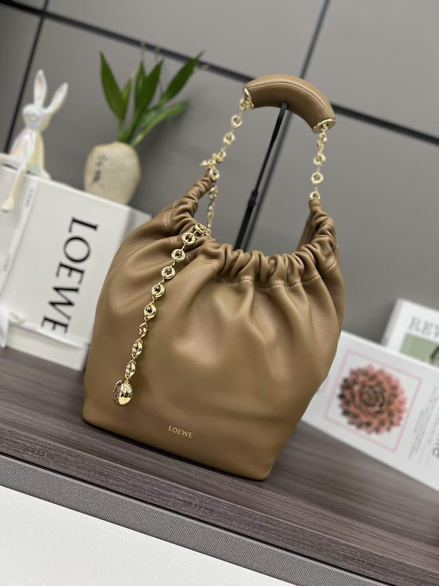 LOEWE Small Squeeze bag in mellow nappa lambskin 29x10.5x24cm