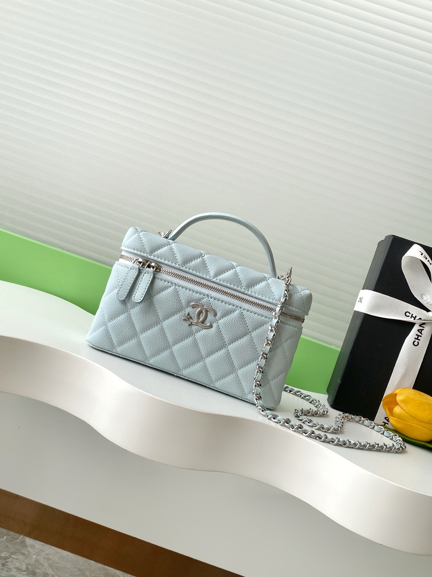 Chanel Long Vanity With Chain AP4854 19.5x17x5cm