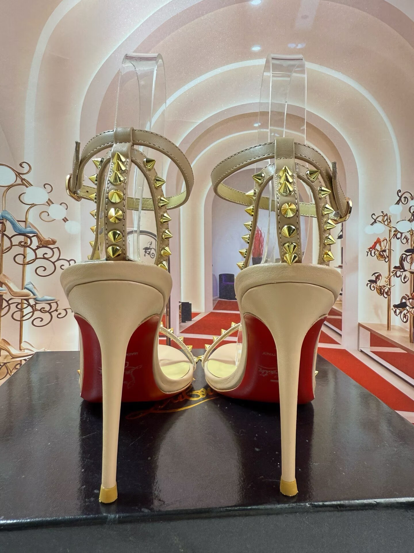 ua Chr1st1an louboutin galeria sandals