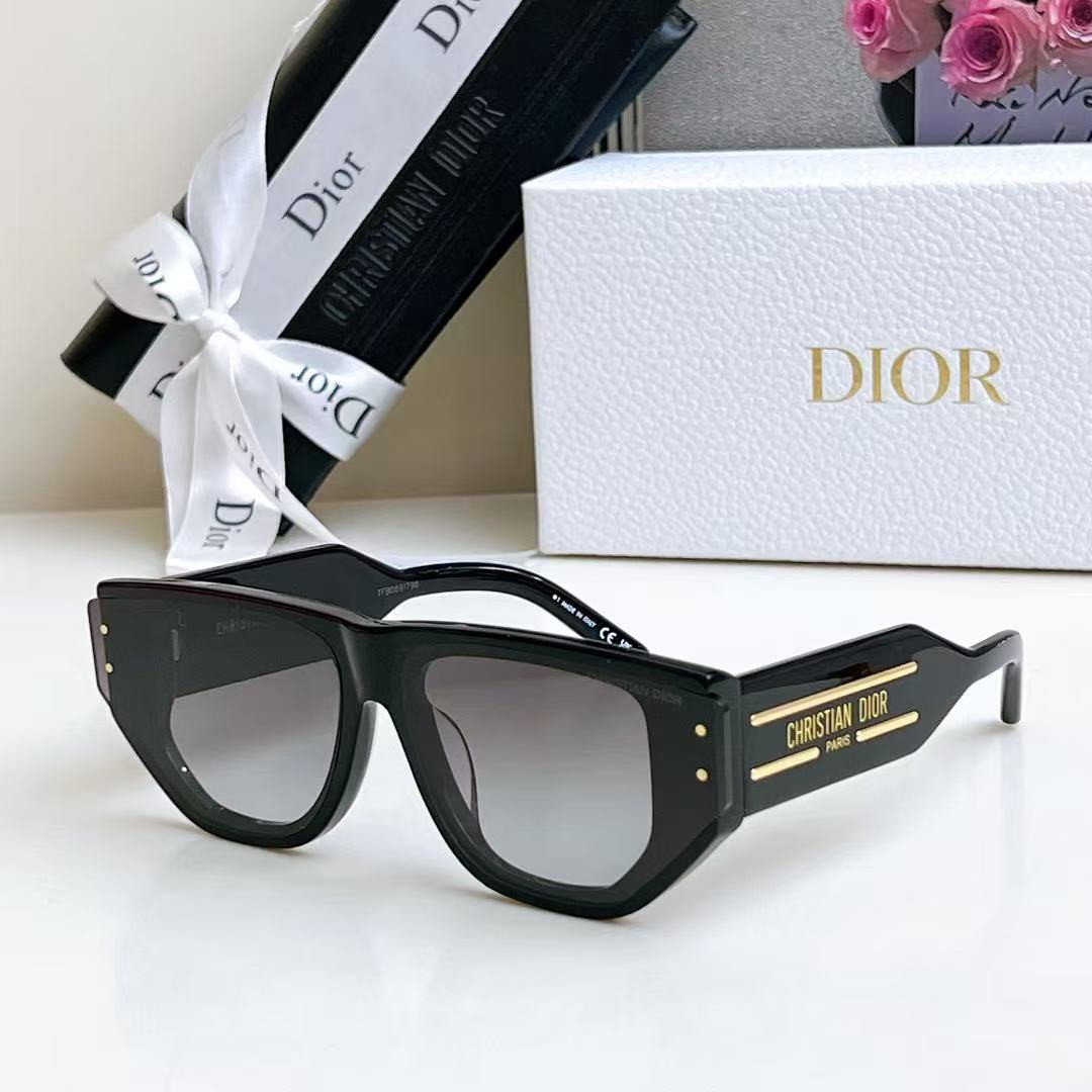 D10r Glasses