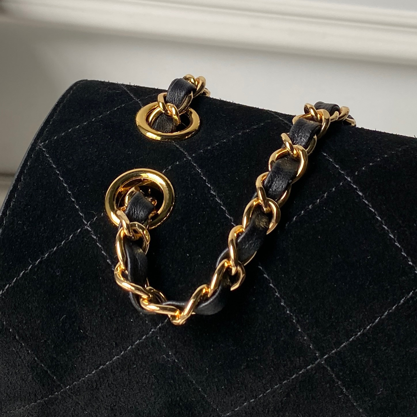 Chanel Maxi Flapbag Gold hardware AS6281 19.5x32x10cm