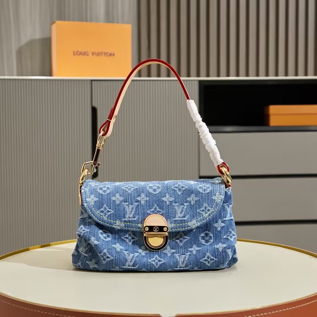 LV Denim Mini Pleaty Handbag M95050 26x15x9cm