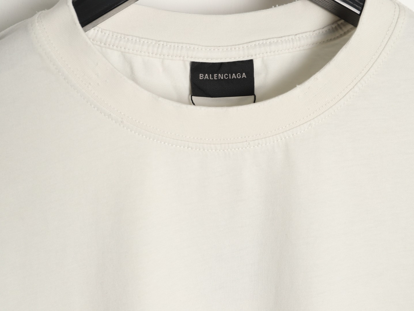 Ba1en*iaga short-sleeved t-shirt