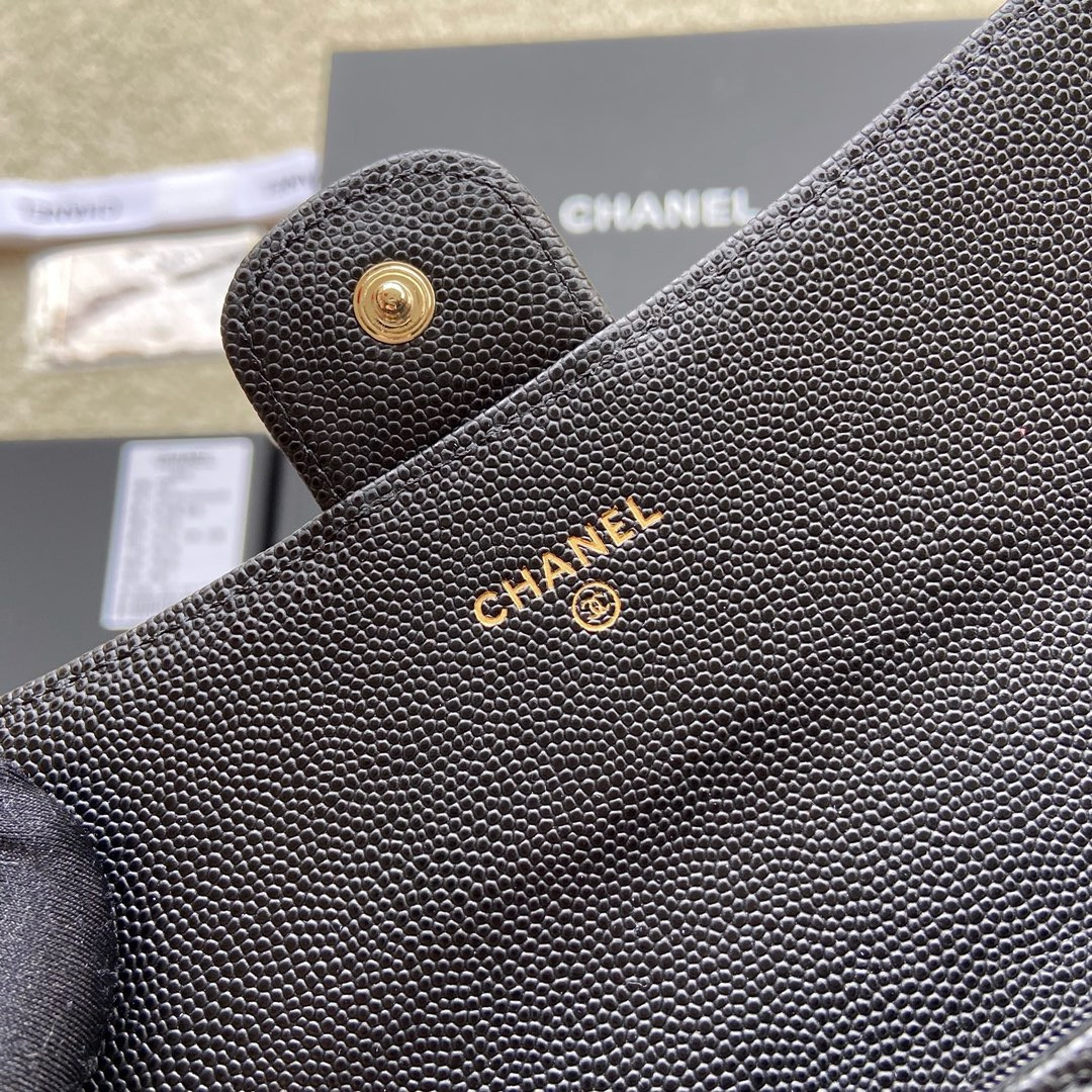 Ch**el FLAP WALLET GRAINED LEATHER BLACK GOLD 19.5 x10 cm