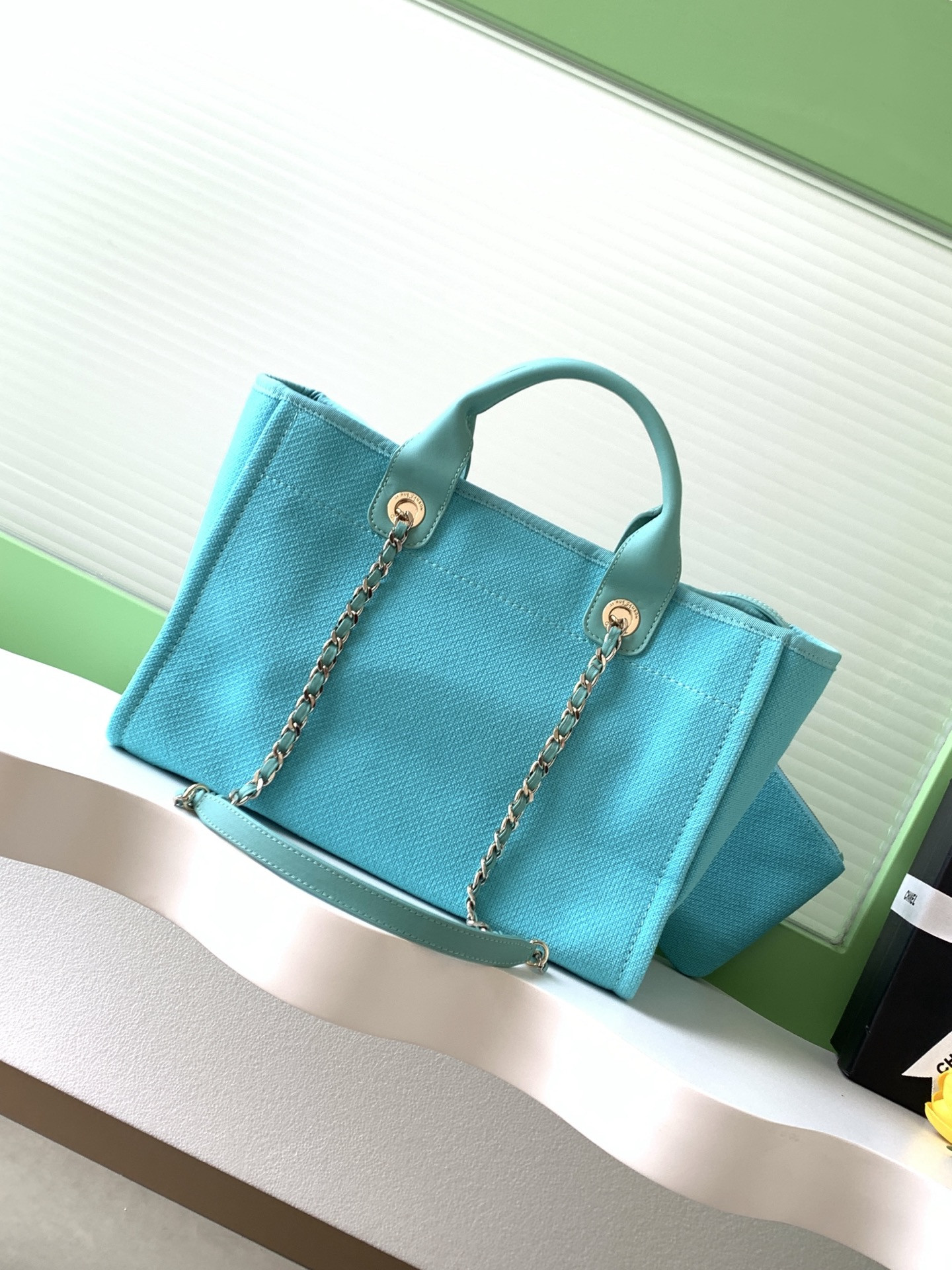 Chanel Deauville Tote Shopping Bag 33x22x13cm