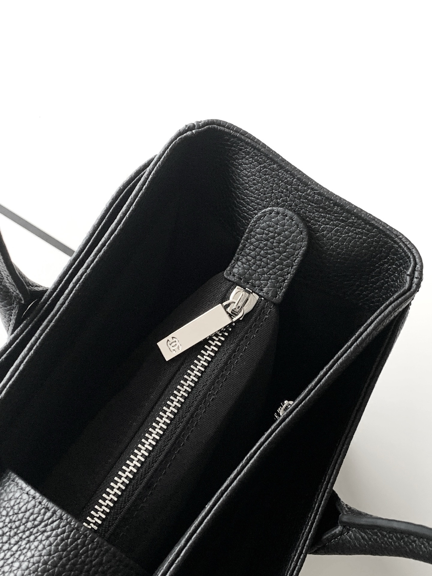 Chanel Shopping Bag AS2157 24x36x14cm