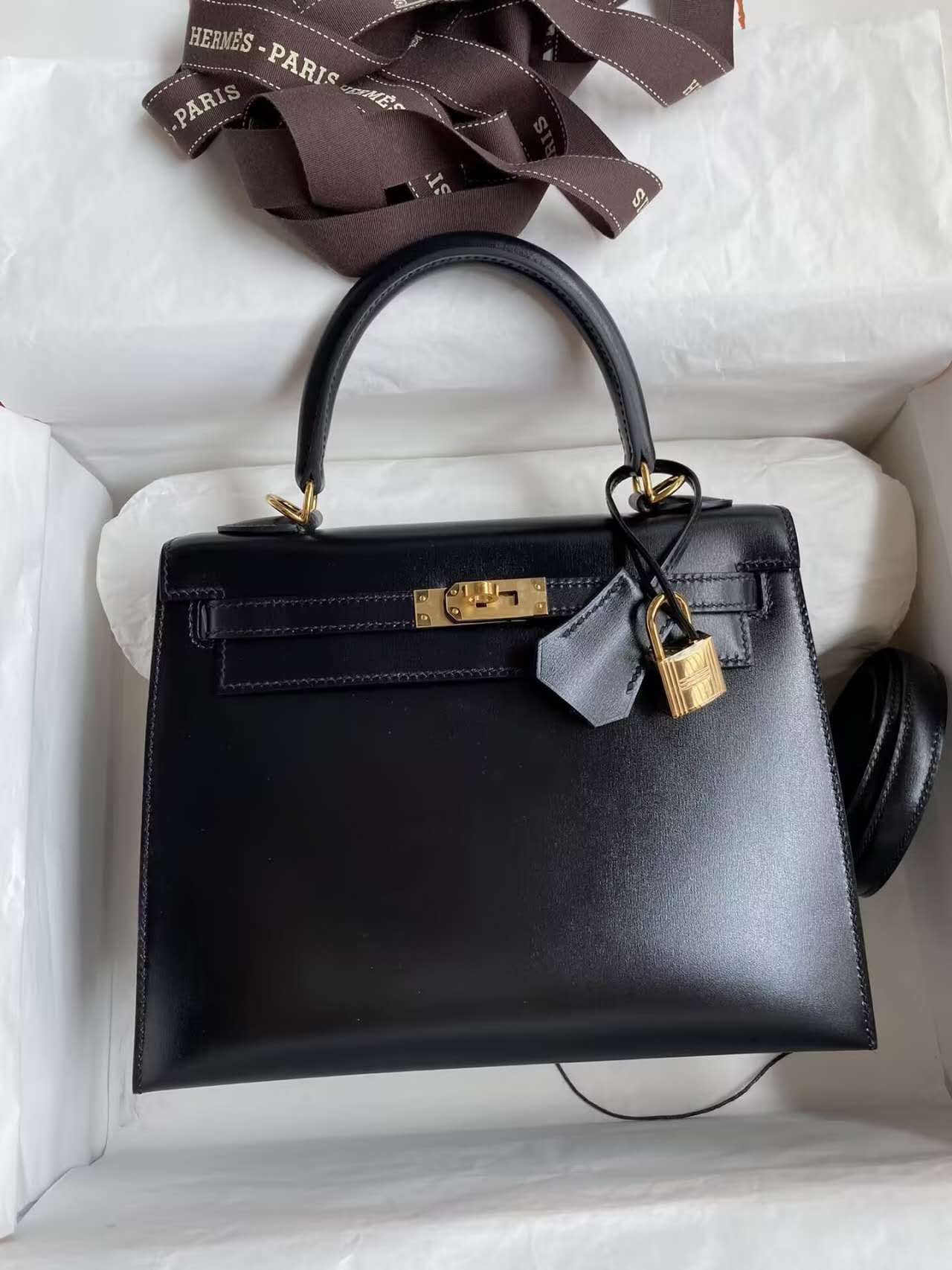 HERMÈS Kelly 25 28