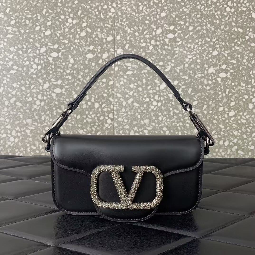 Va1e*ntin0 garavani locò small shoulder bag 20x11x5cm