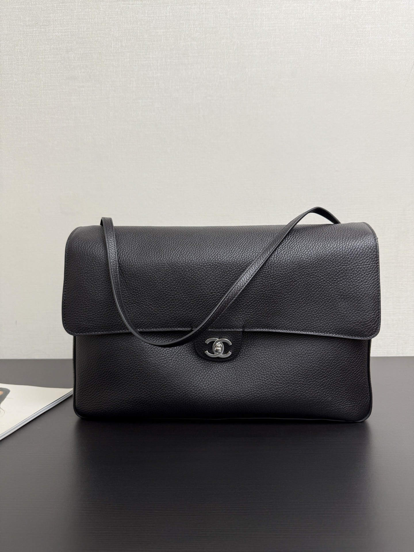 Chanel Maxi Flap Bag AS6233 26x38.5x11cm