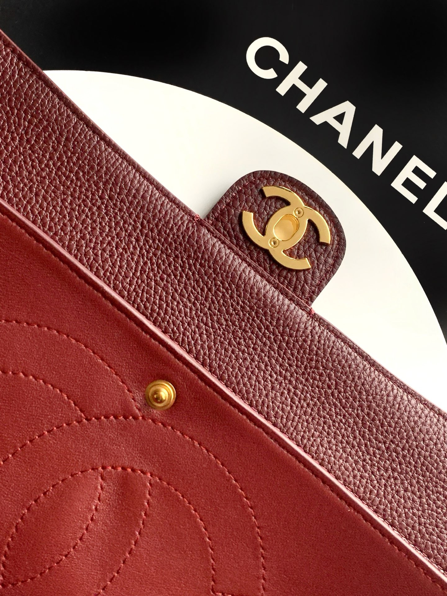 Chanel Maxi Flapbag AS6231 19.5x32x10cm