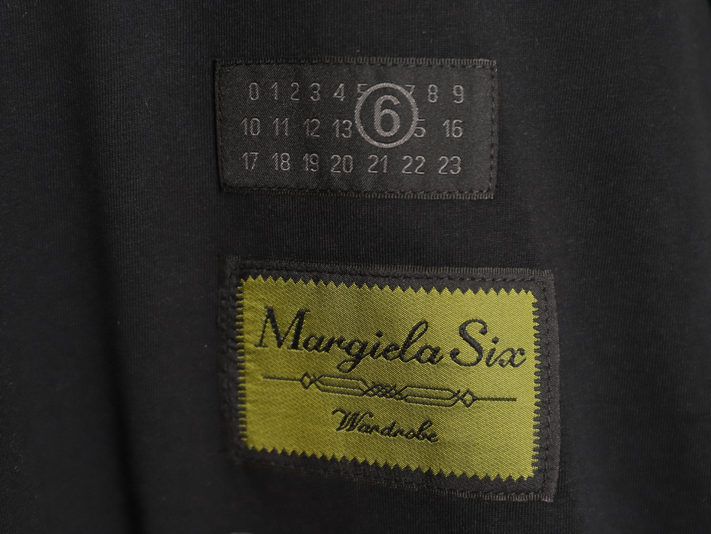 ma1s0n Marg*e1a mm6 short-sleeved t-shirt