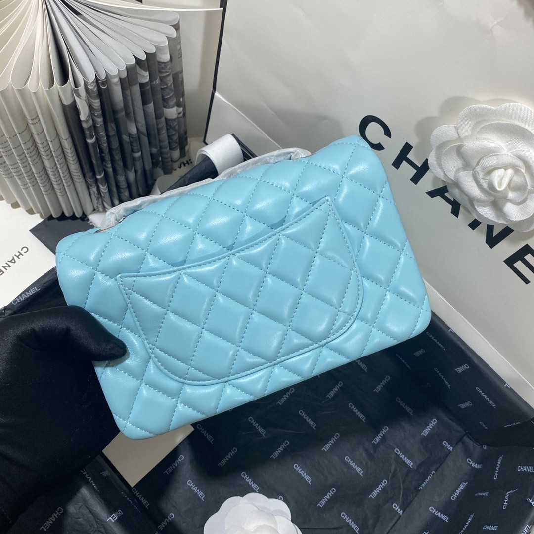 Chanel Mini Flap Bag 20x12x6cm