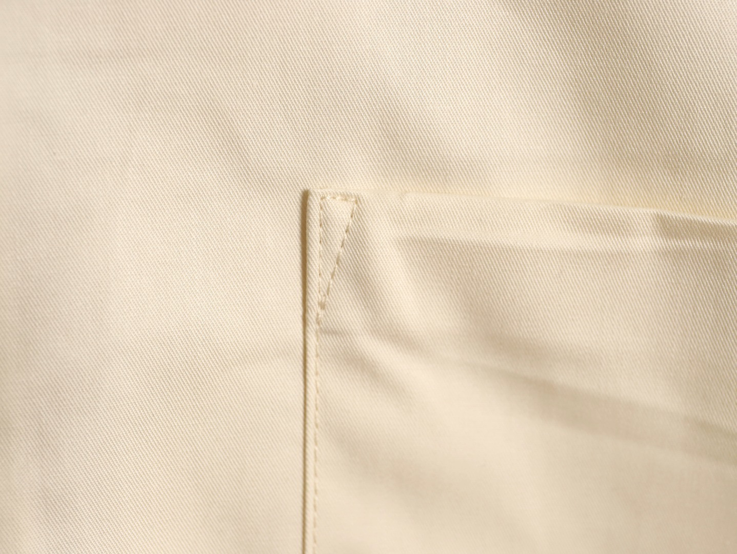 LOEWE Anagram Long-sleeved Shirts