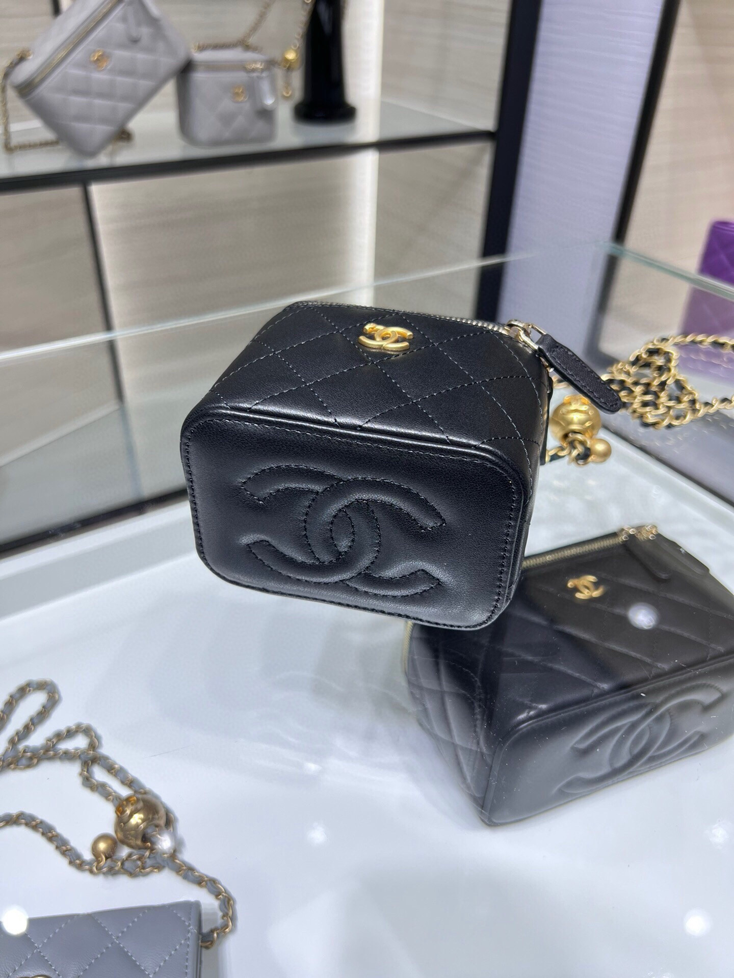 Chanel Small Vanity with Chain 8.5x11x7cm