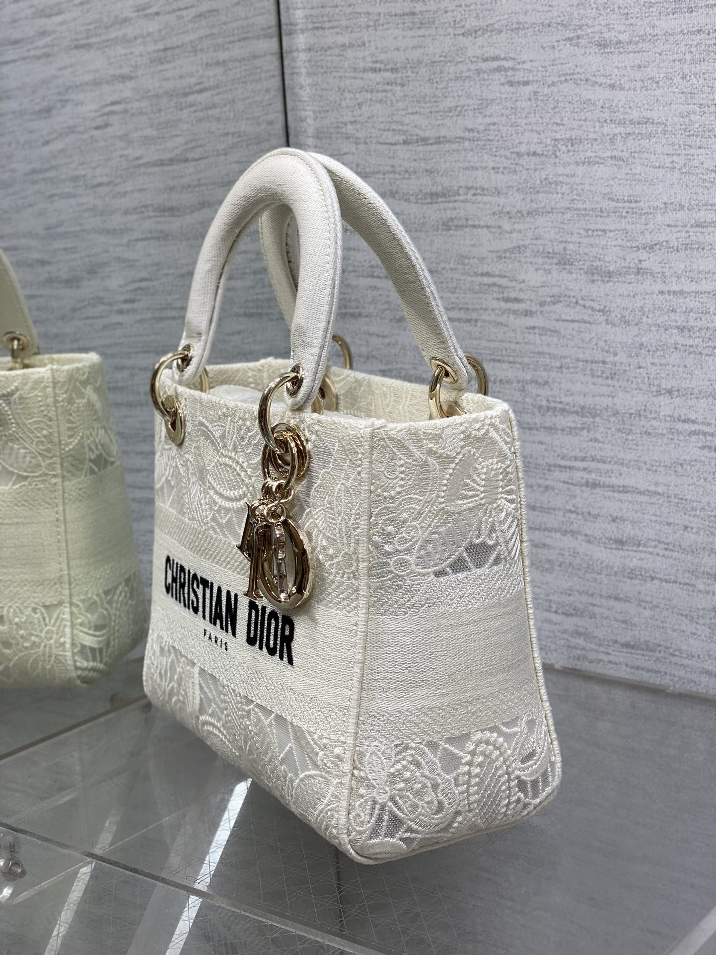 Dior Medium Lady D-Lite Bag 24x20x11cm