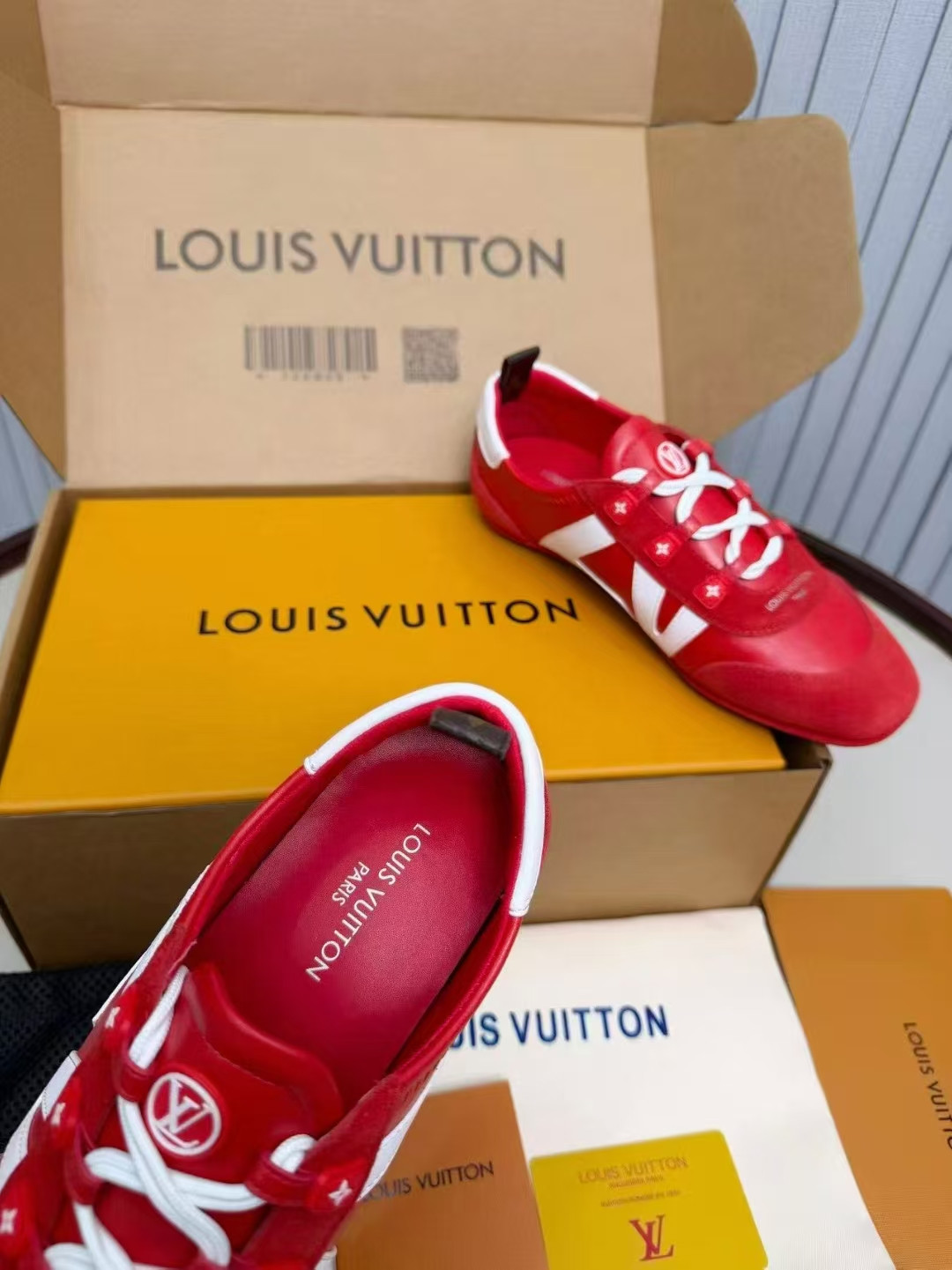 UA LV Sneaker