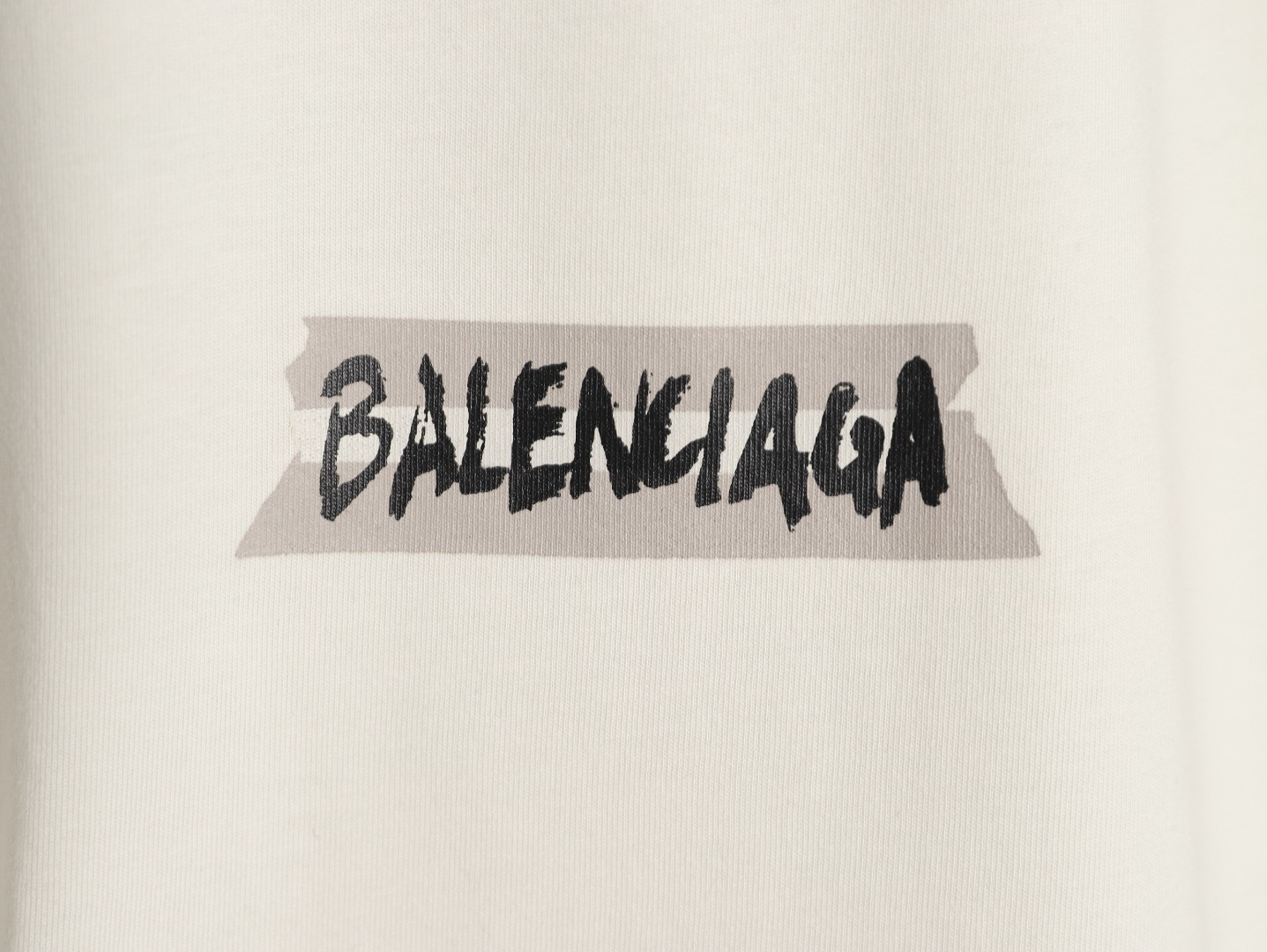 Ba1en*iaga short-sleeved t-shirt
