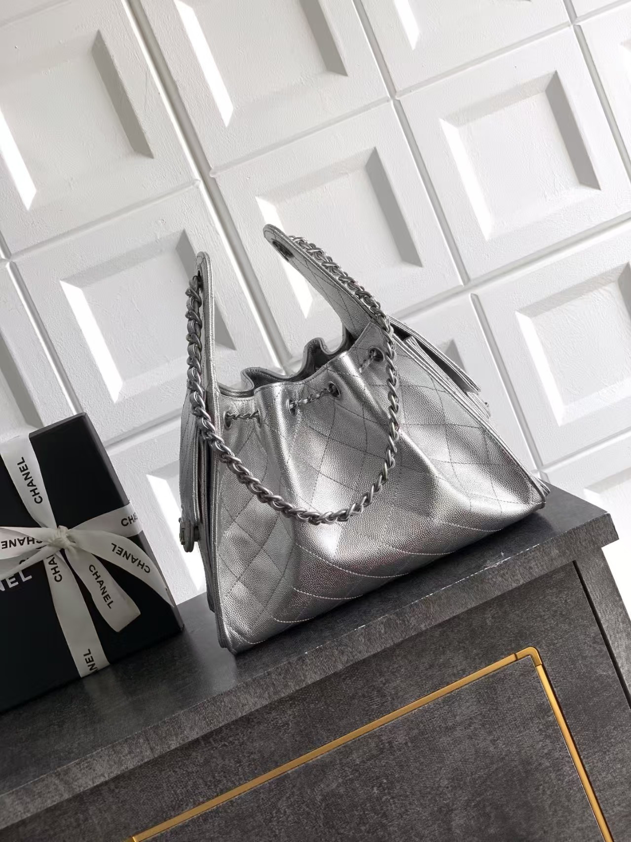 CHANEL 25C Bucket BAG 30x26x14cm