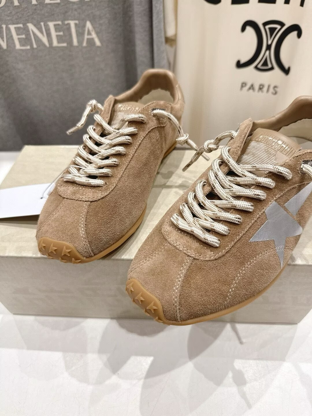 UA Golden Goose Marathon Speed ​​Sneakers