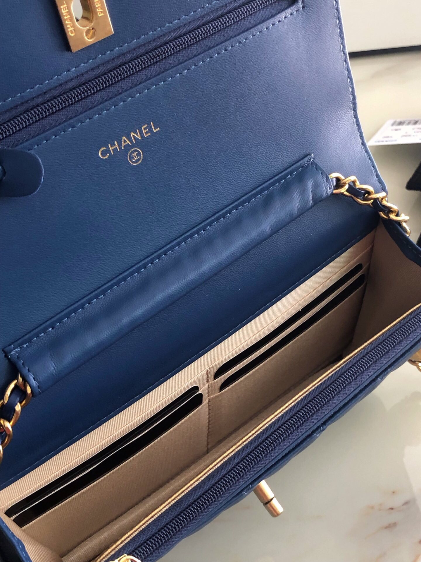 Chanel WOC Wallet On Chain 19cm
