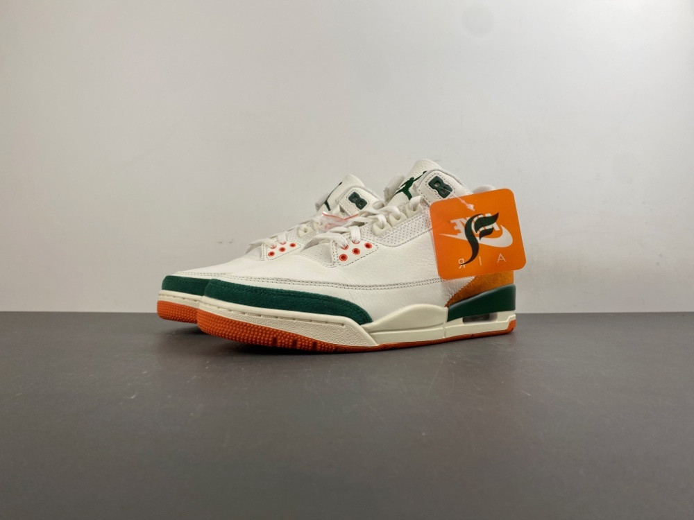 UA AIR Jordan 3 Retro SP