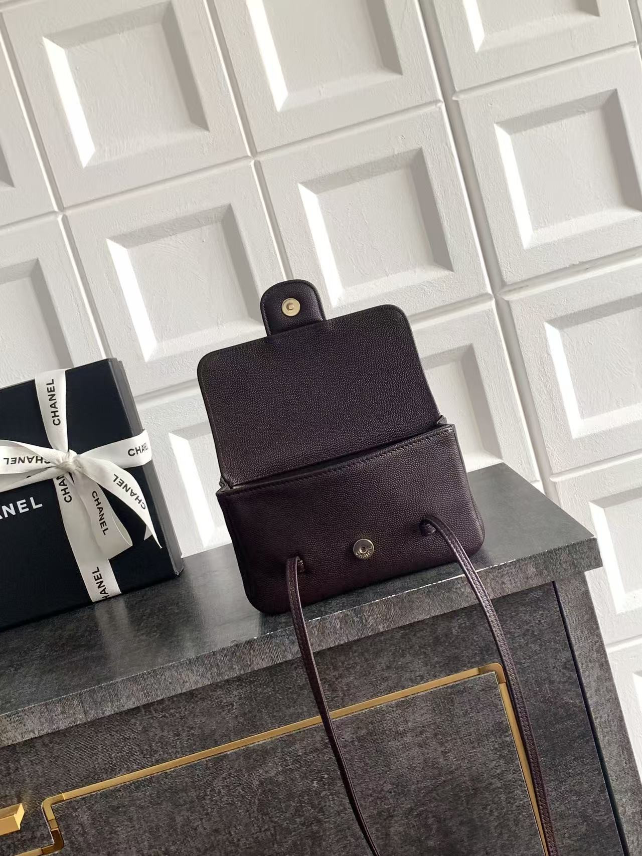 Chanel Flap Bag 11.5x17x5cm
