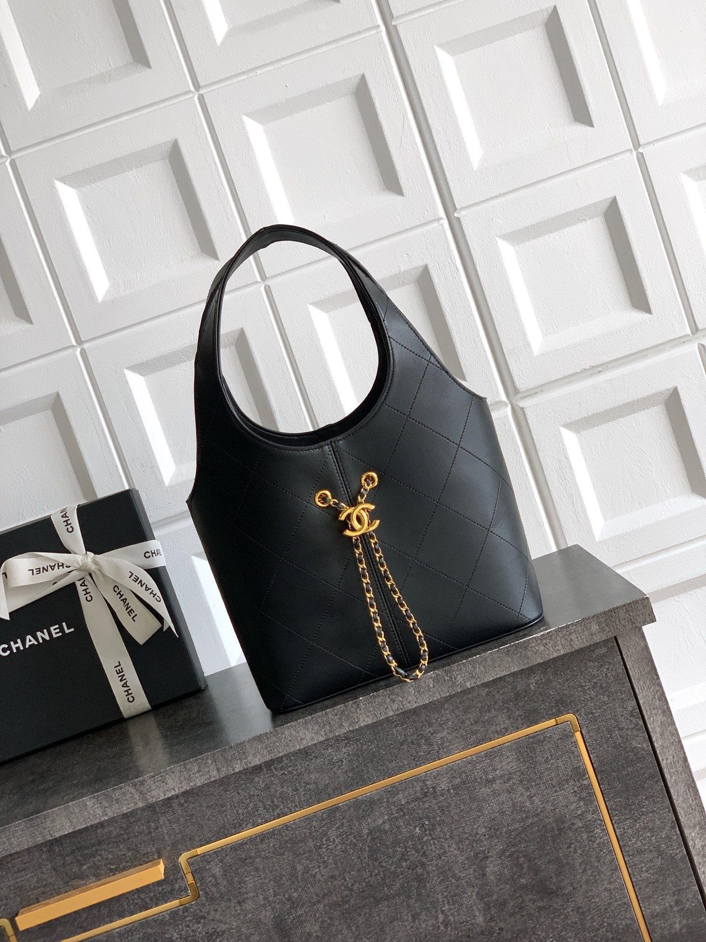 Chanel Shopping Bag AS6108 35x27x13cm