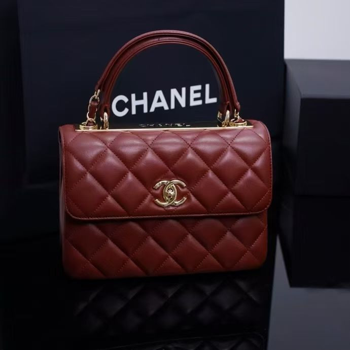CHANEL FLAP BAG WITH TOP HANDLE 17x25x12cm