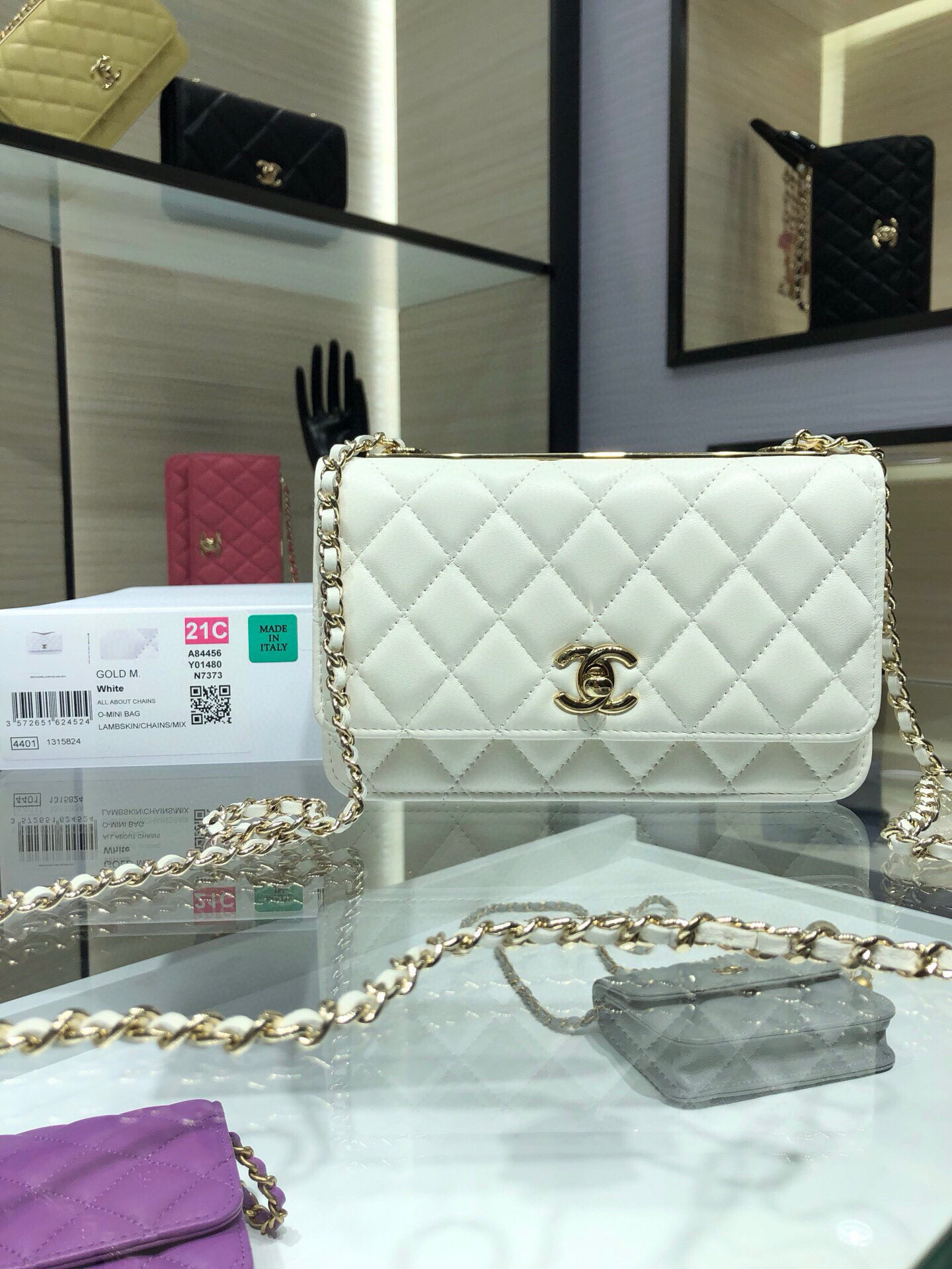 Chanel WOC Trendy CC Wallet On Chain 19x12x3.5cm