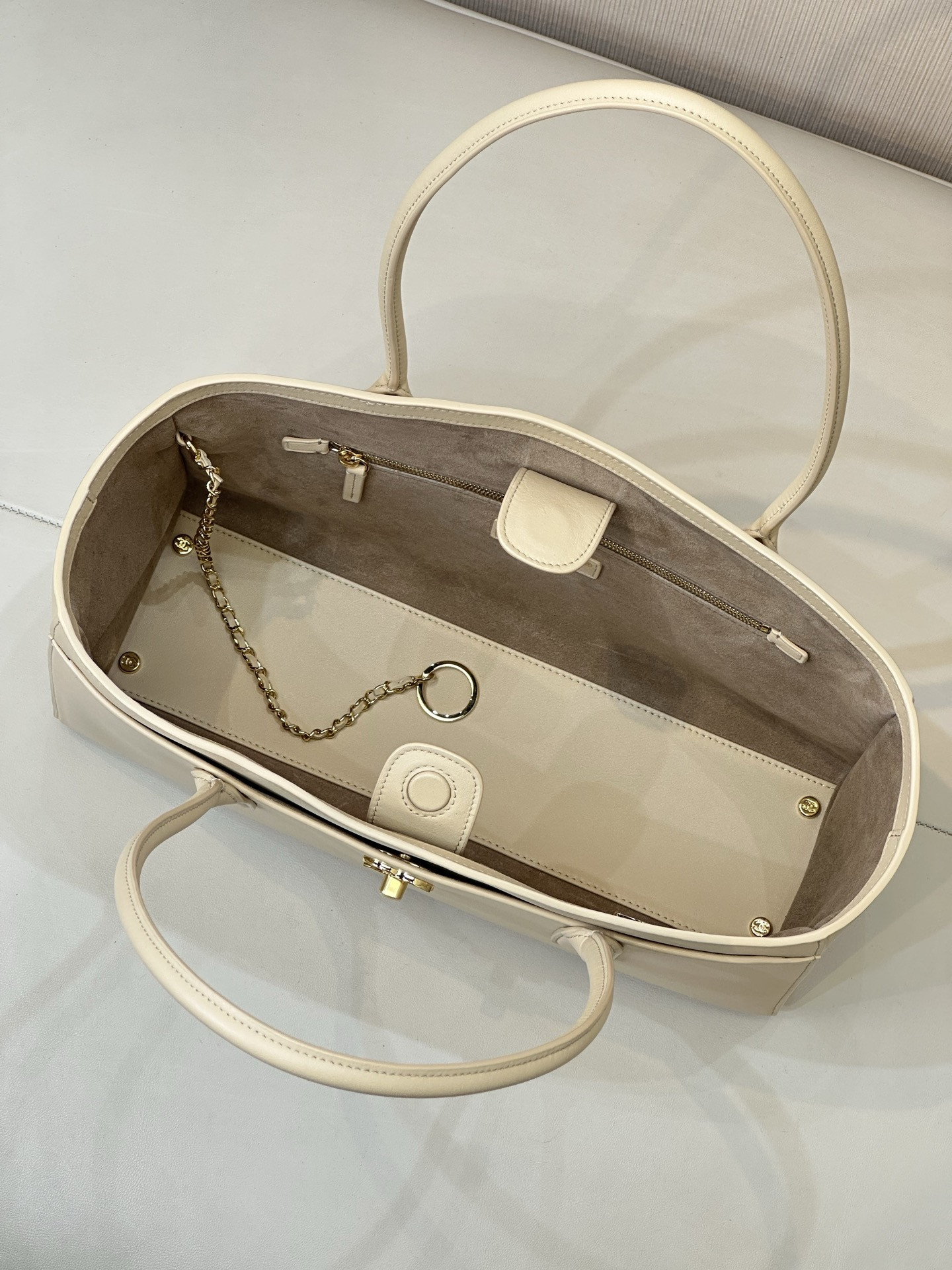 Chanel Tote Apricot Bag 35x20x13cm