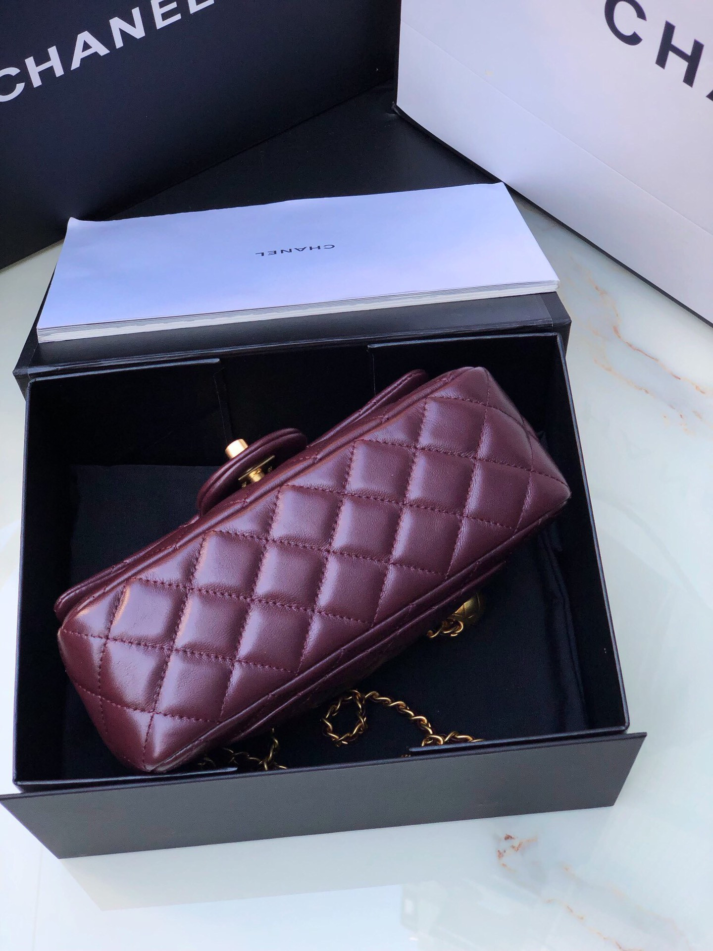 Chanel Flap Bag AS1787 20x13x6.5cm