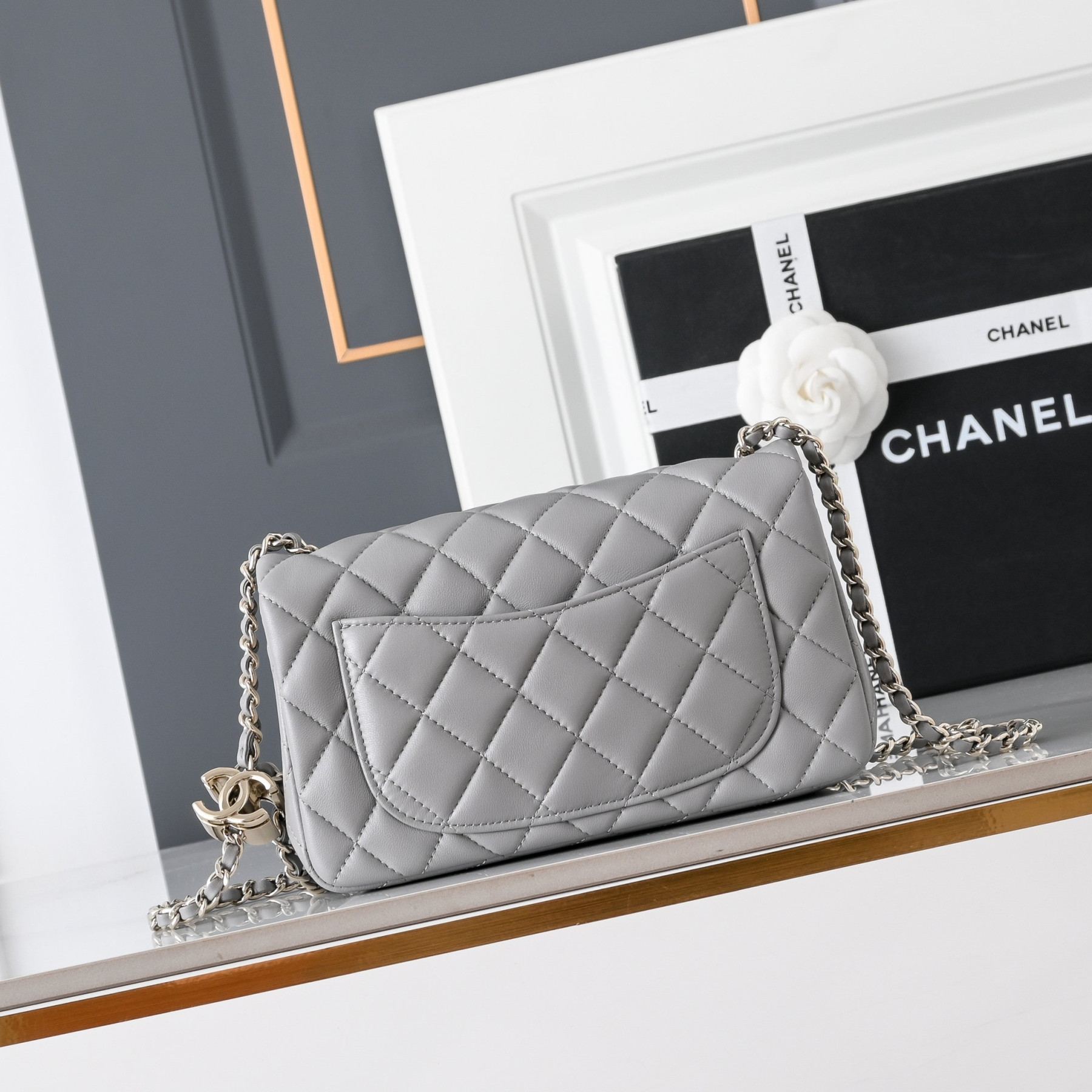 Chanel Classic Flap Handbag CF AS5759 20x13x7cm