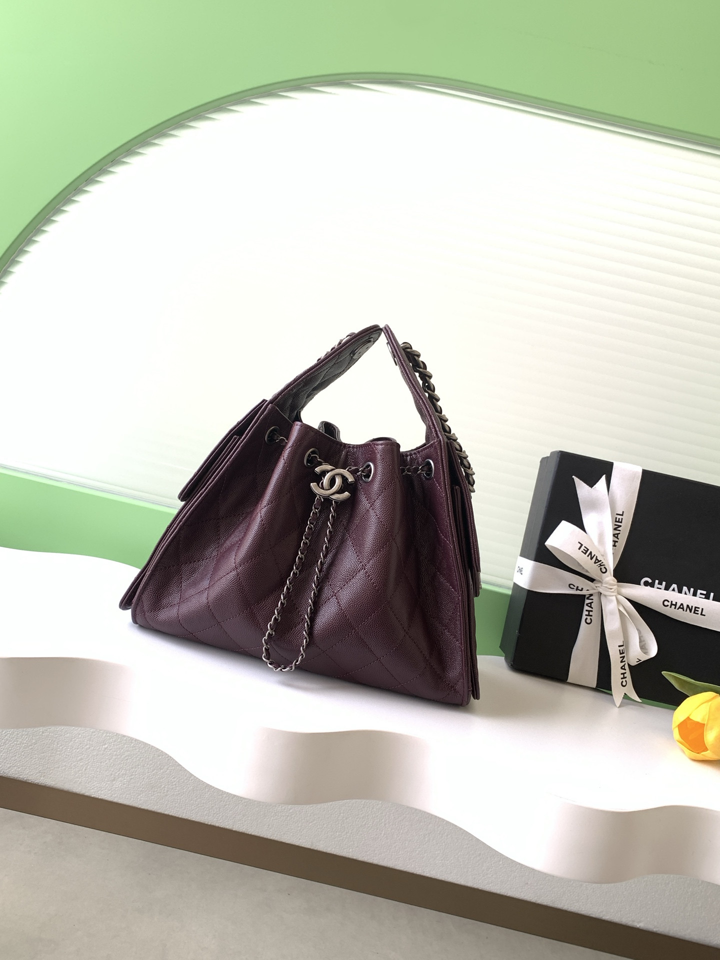 CHANEL 25C Bucket BAG 30x26x14cm