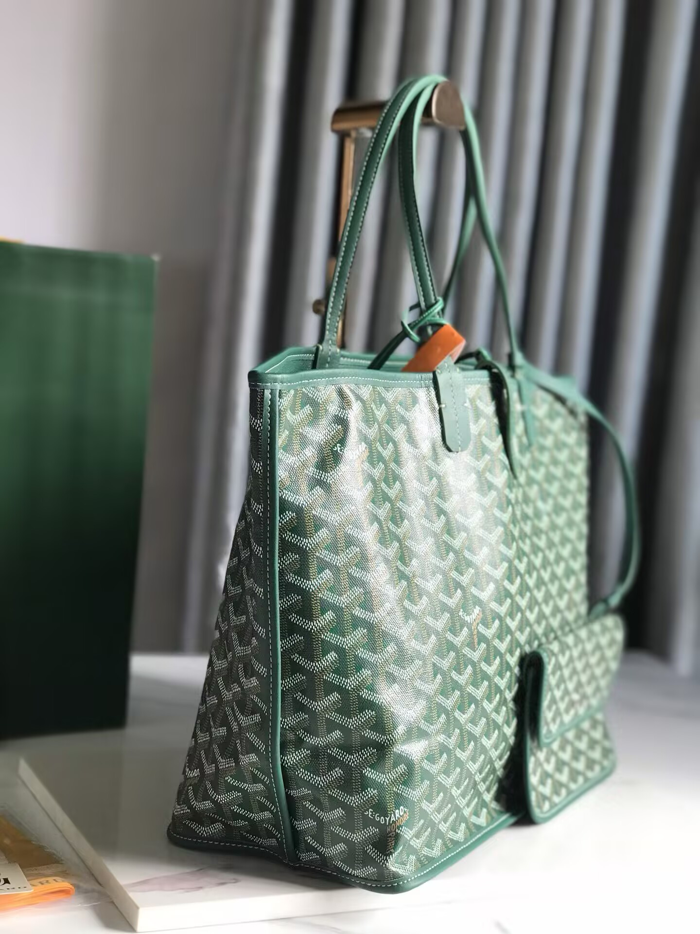 Goyard Anjou PM Bag 33x14.5x28cm