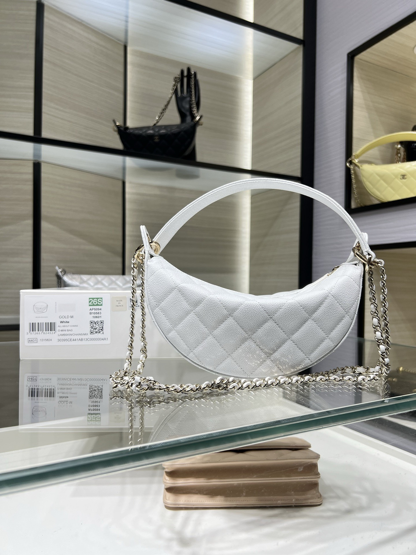 Chanel Clutch with chain Light Gold Hardware AP5094 15x22x6cm
