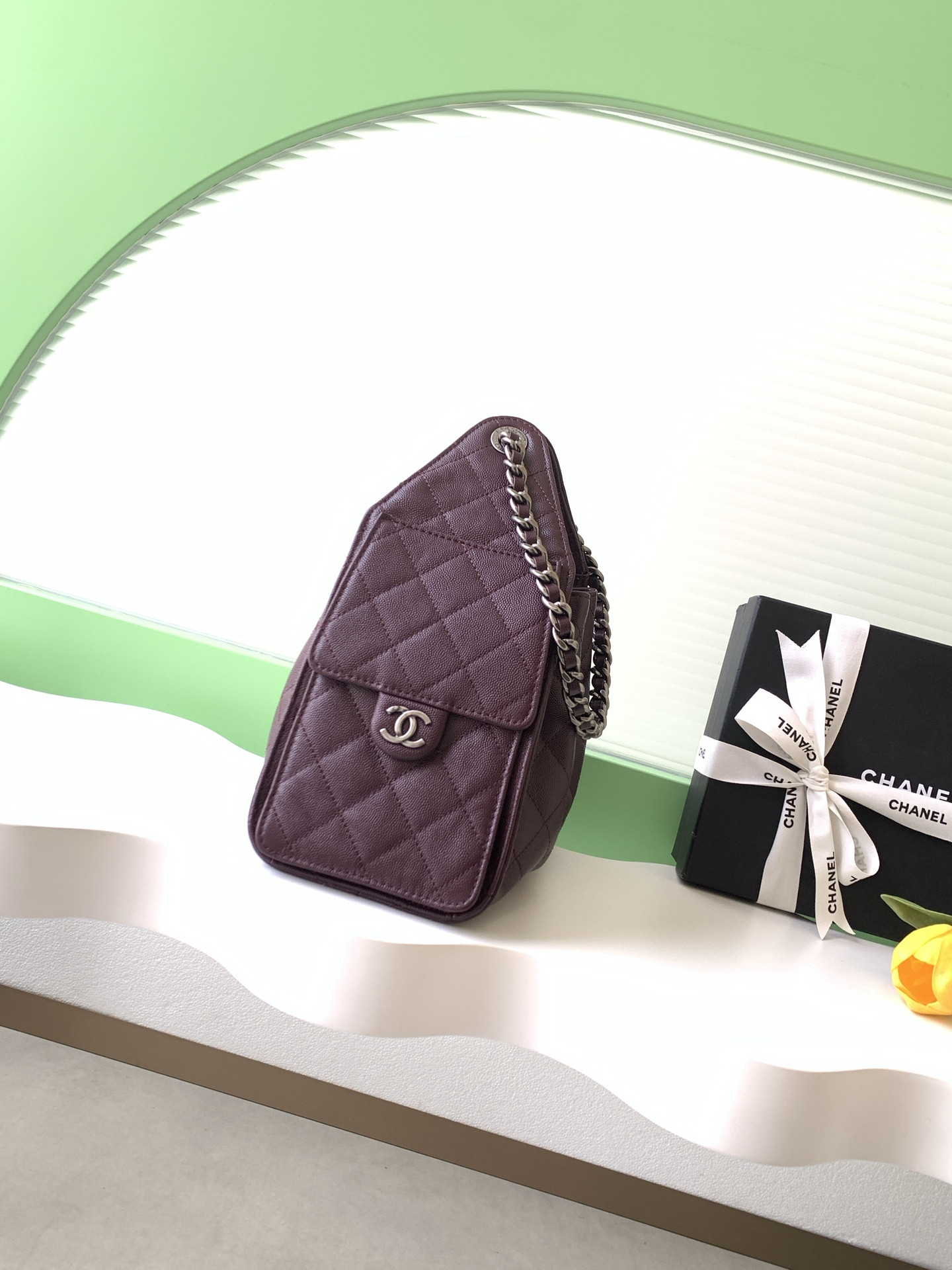 CHANEL 25C Bucket BAG 30x26x14cm