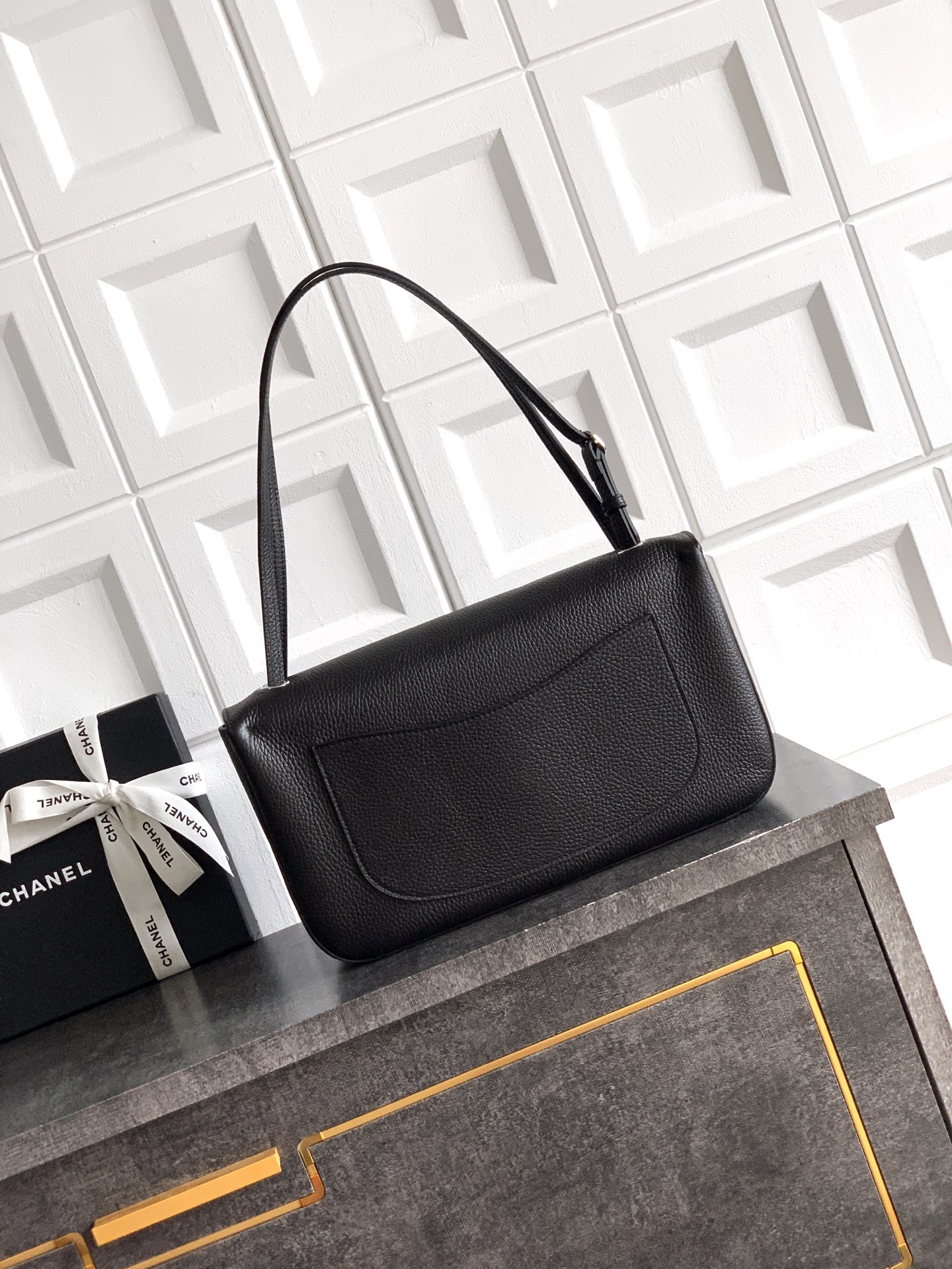 Chanel Maxi Flapbag AS6231 19.5x32x10cm