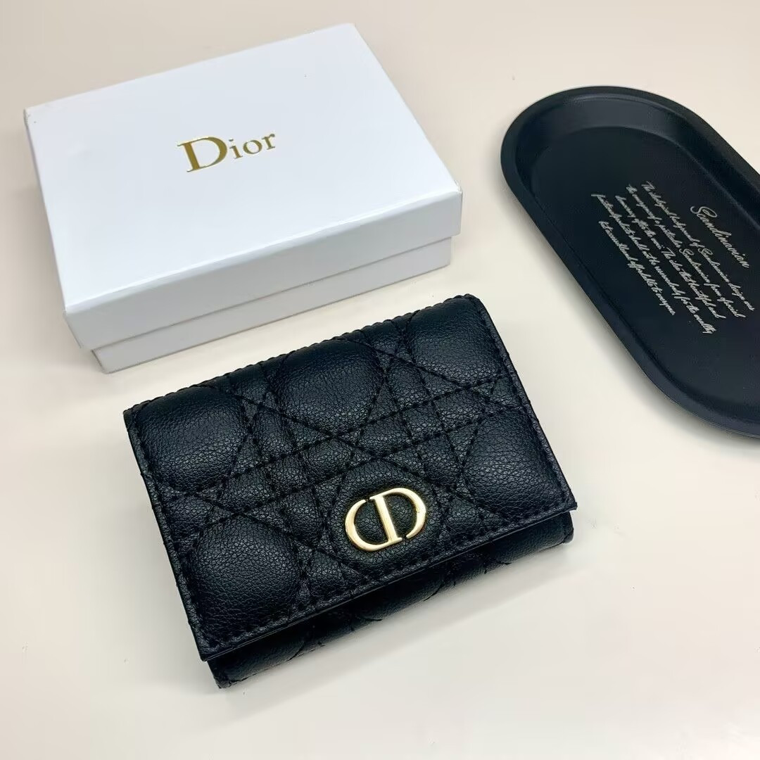 D10r Card Holder
