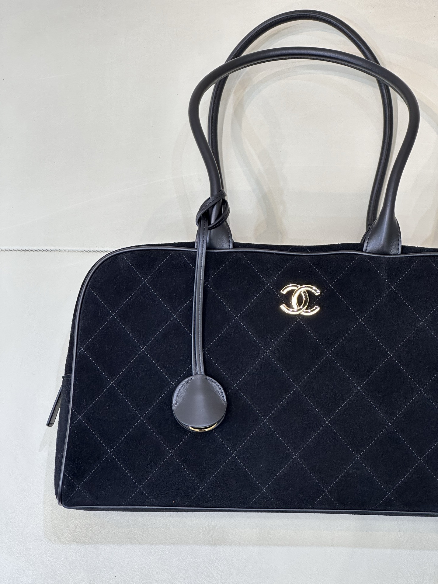 Chanel Bowling Bag 19x35x12.5cm