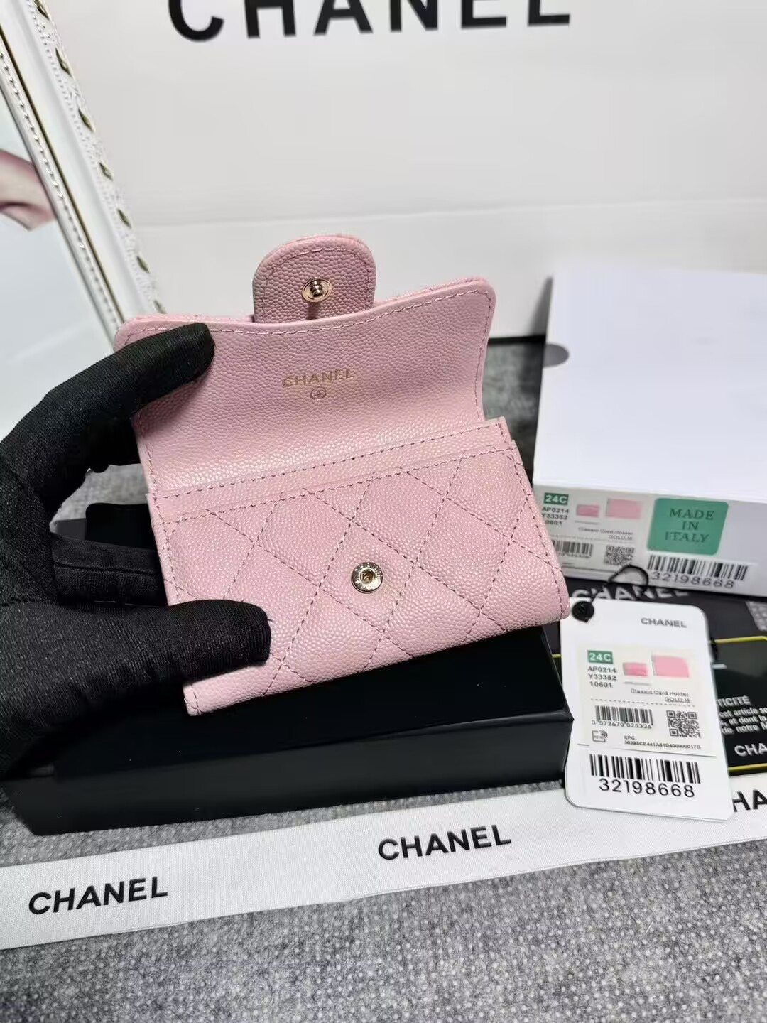 CHANEL CARD HOLDER 11.3 x 7.5 x 2.5 cm
