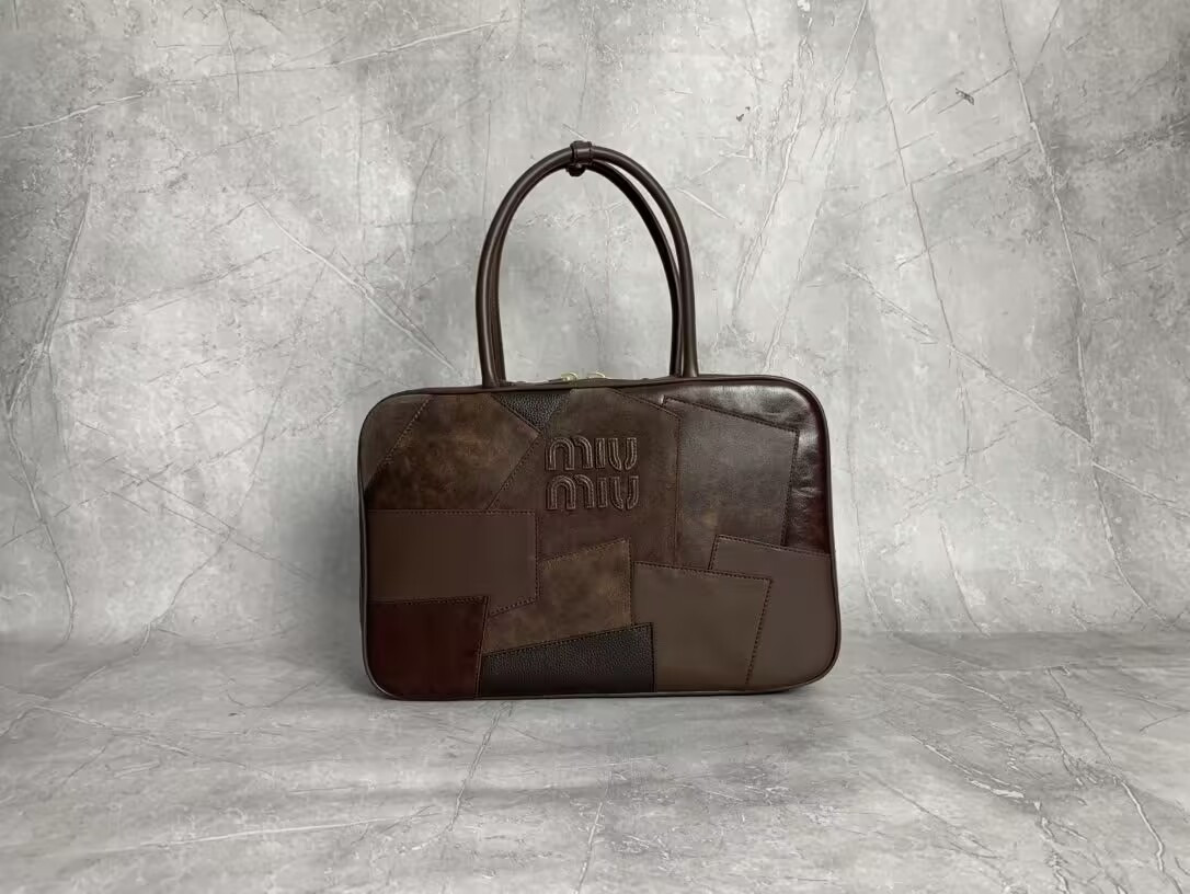 Miu Miu Leather patchwork Beau bag 23x34x10cm