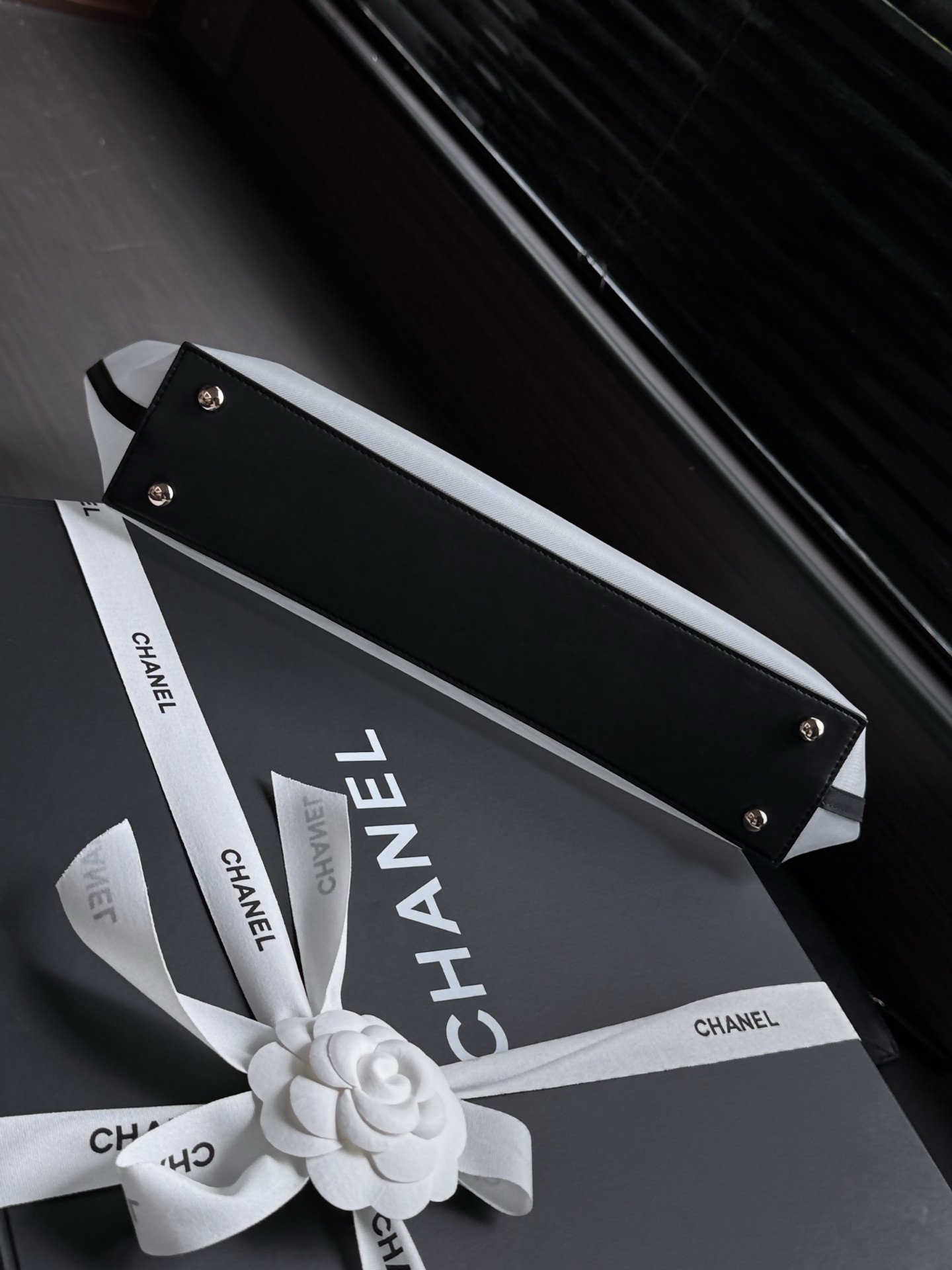Chanel Shopping Bag AS5466 31x47x11cm
