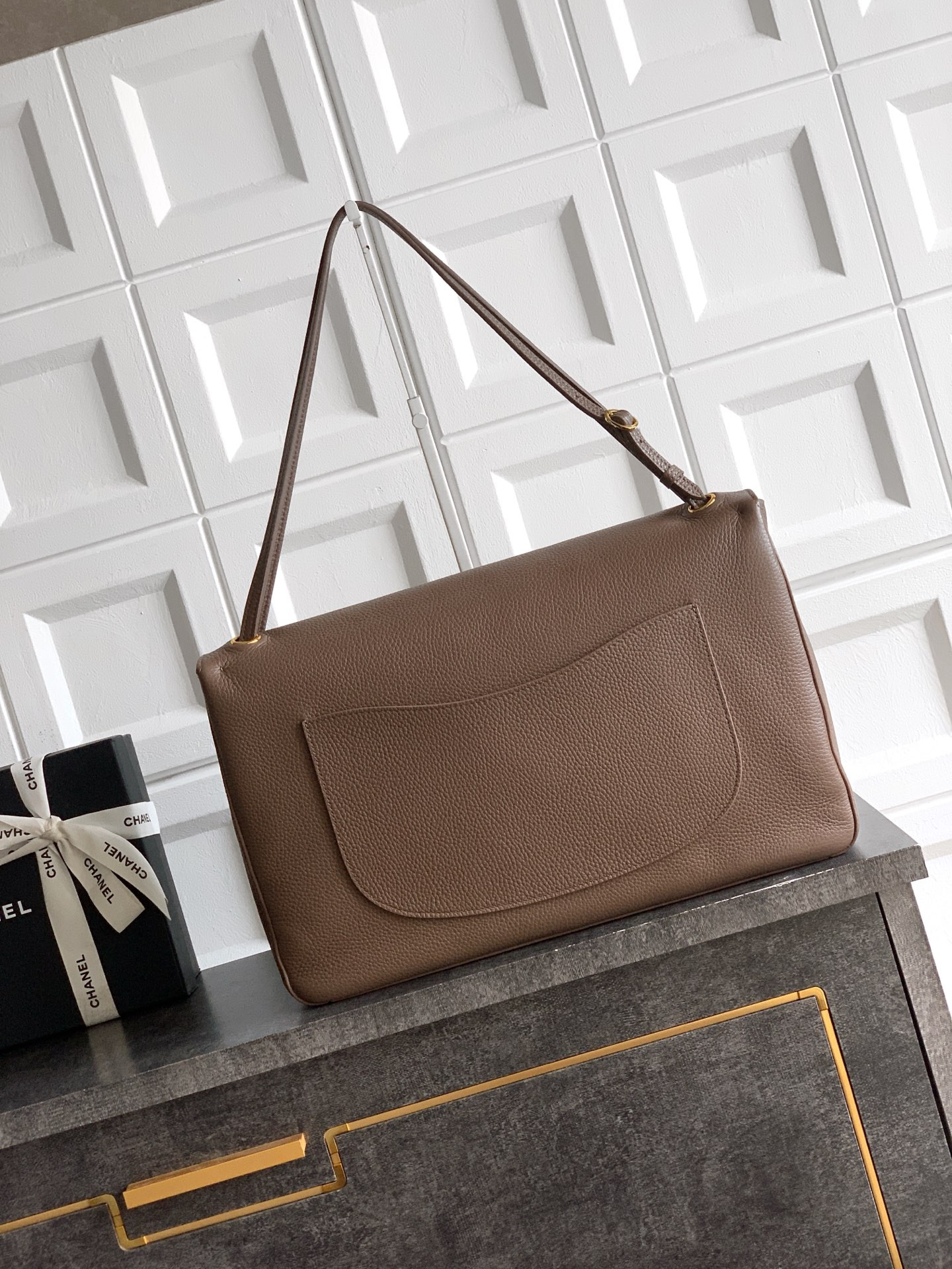 Chanel Maxi Flap Bag AS6233 26x38.5x11cm