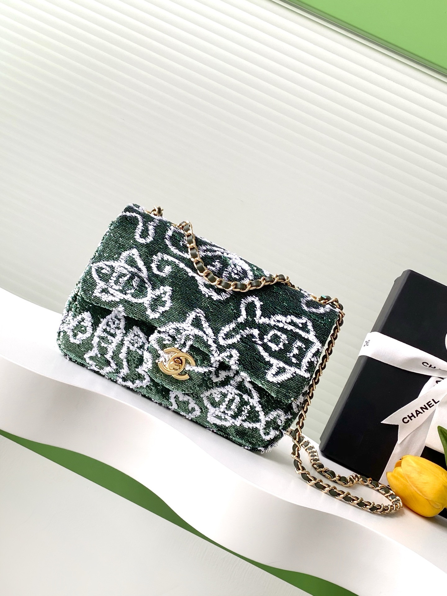 Ch**el flap bag 14x21x8cm