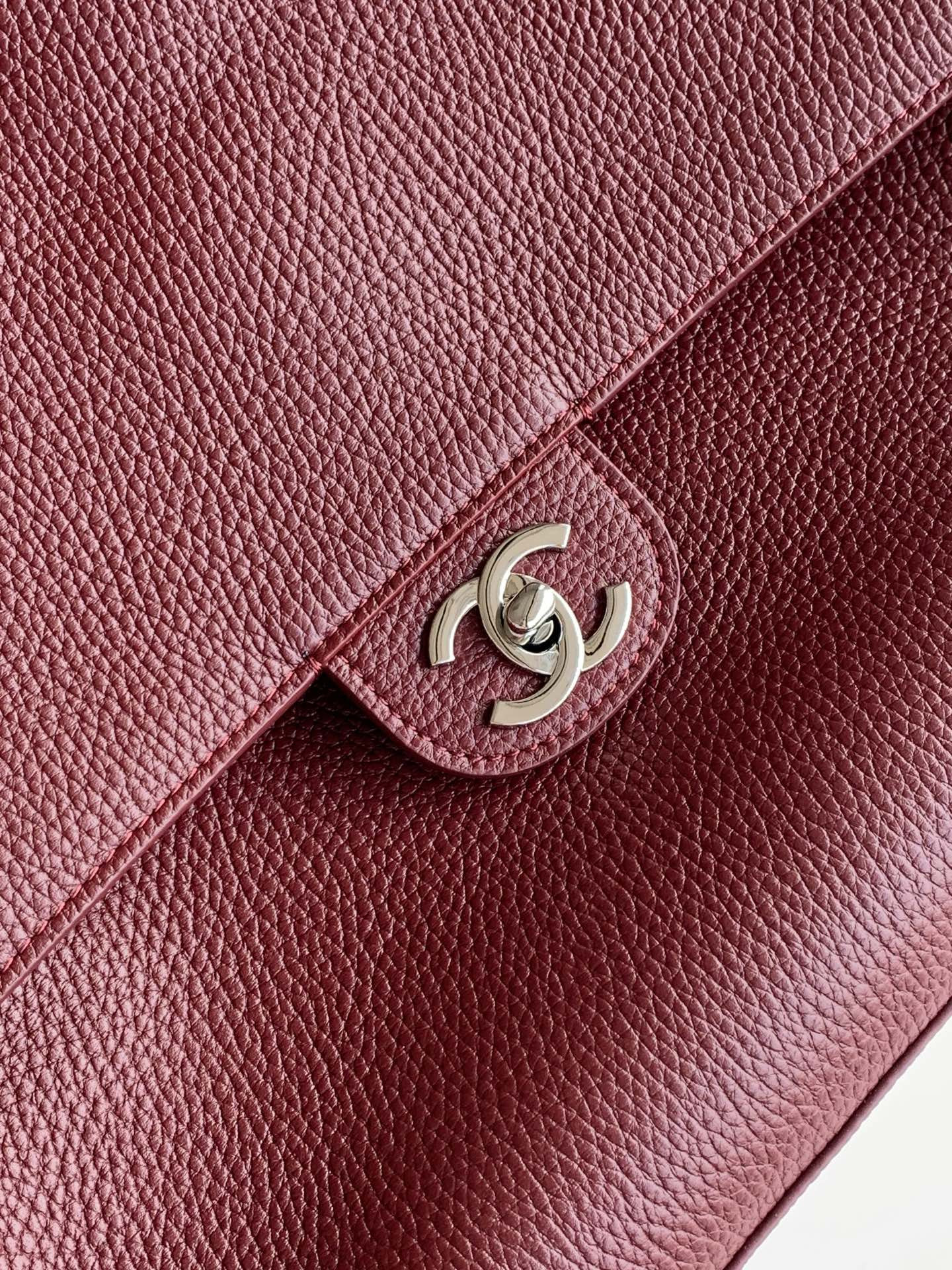 Chanel Maxi Flap Bag Silver hardware AS6233 26x38.5x11cm