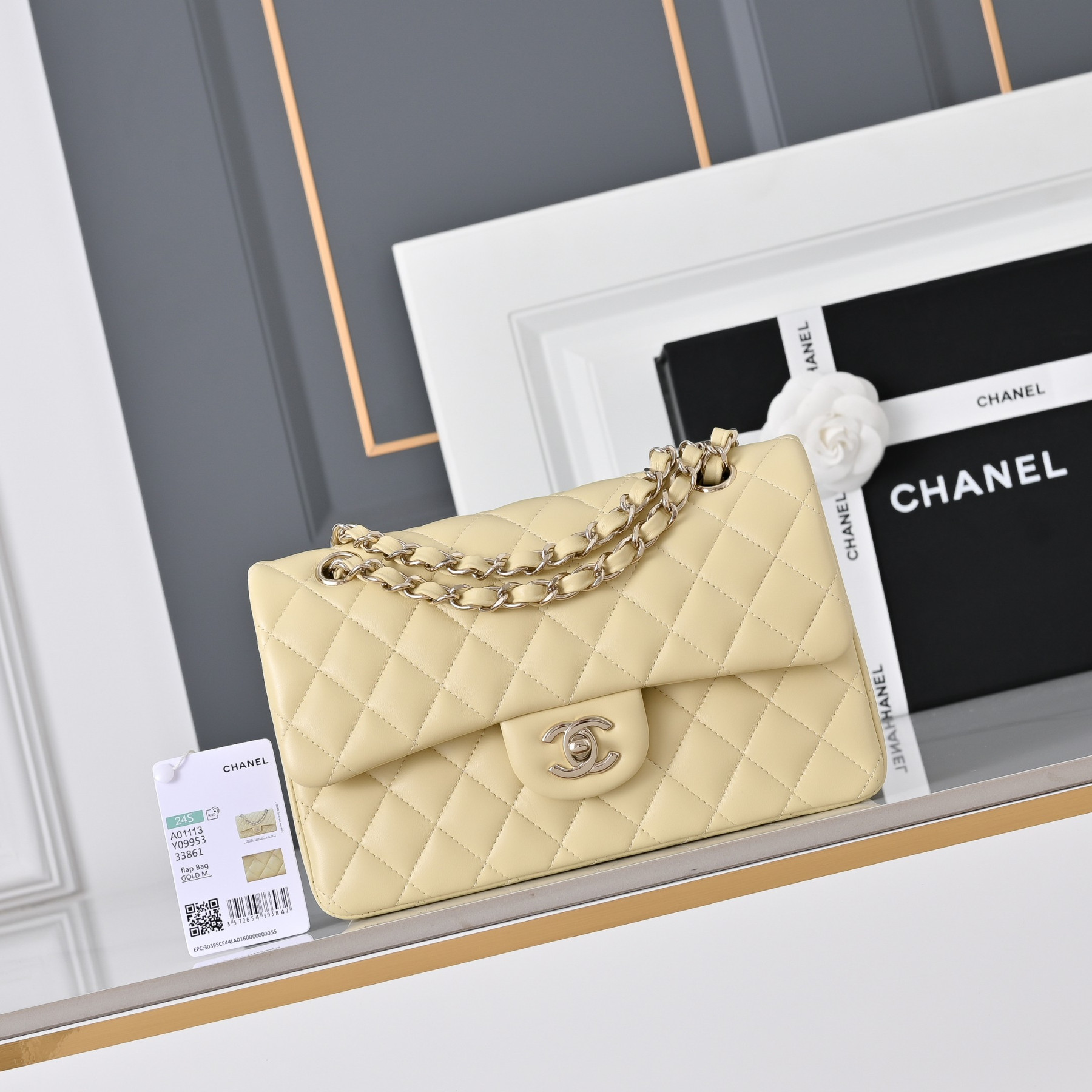 Chanel Classic Flap Handbag CF A01113 23x14.5x6cm